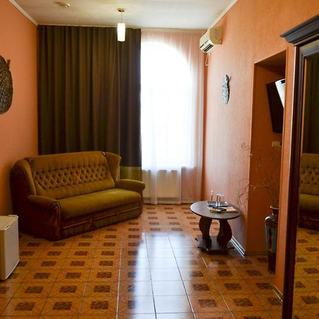 Vorontsovskiy Hotel Melitopolʼ 外观 照片