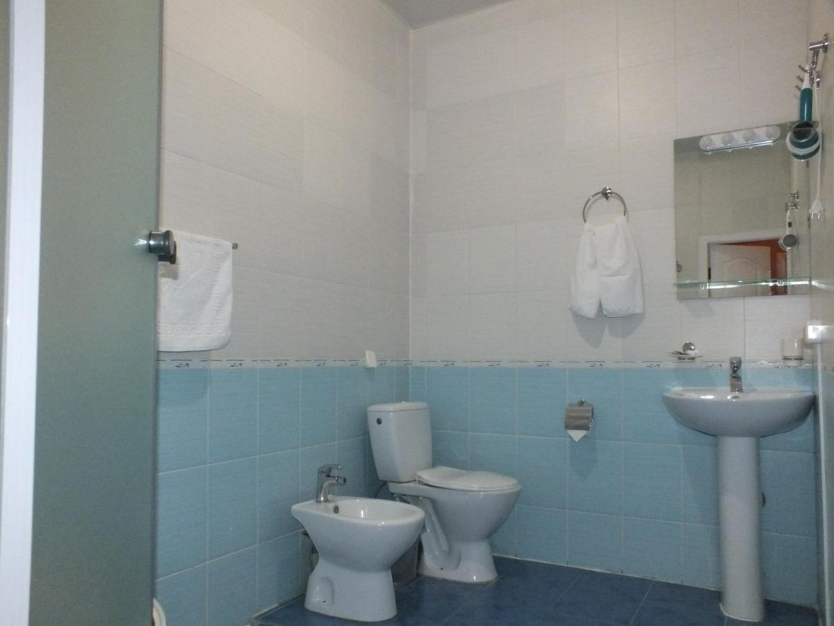 Vorontsovskiy Hotel Melitopolʼ 外观 照片