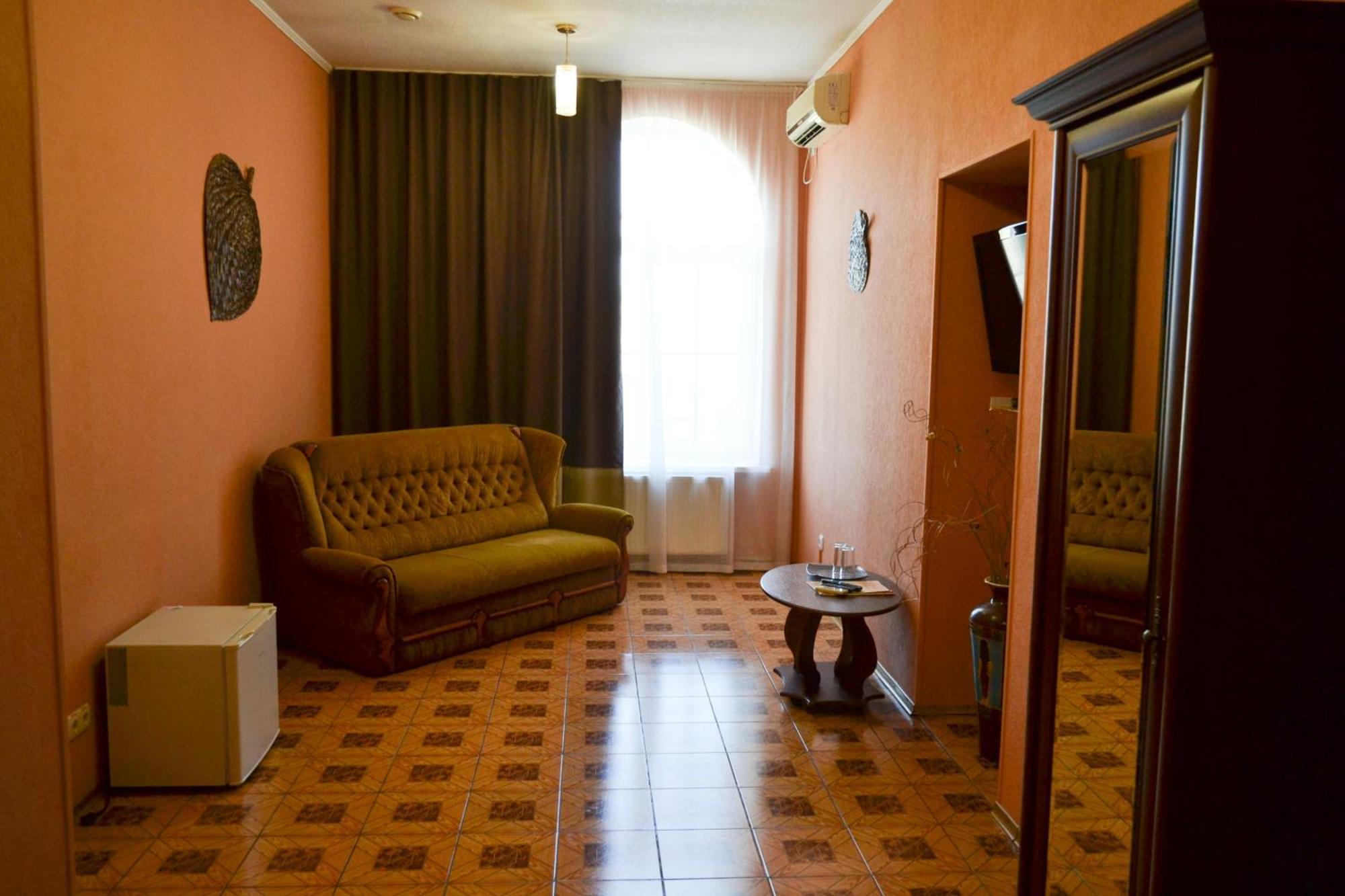 Vorontsovskiy Hotel Melitopolʼ 外观 照片