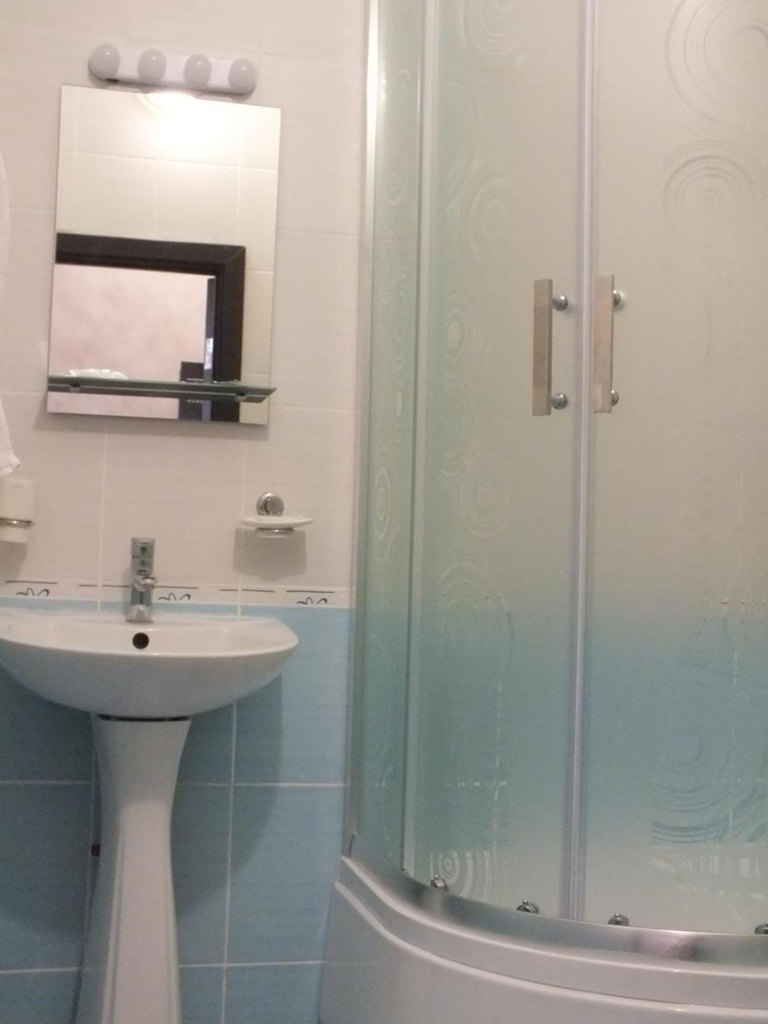 Vorontsovskiy Hotel Melitopolʼ 外观 照片