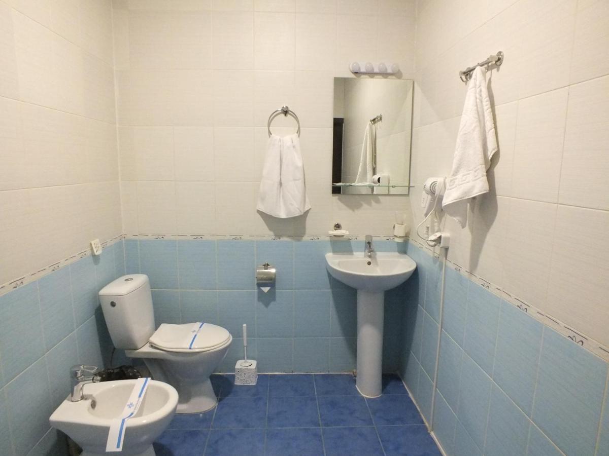 Vorontsovskiy Hotel Melitopolʼ 外观 照片