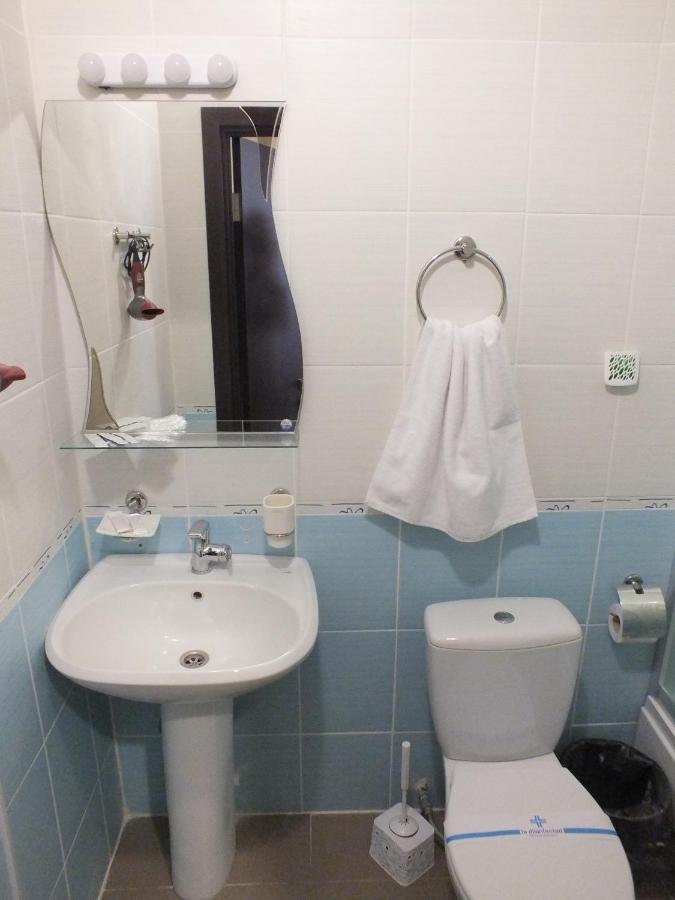 Vorontsovskiy Hotel Melitopolʼ 外观 照片