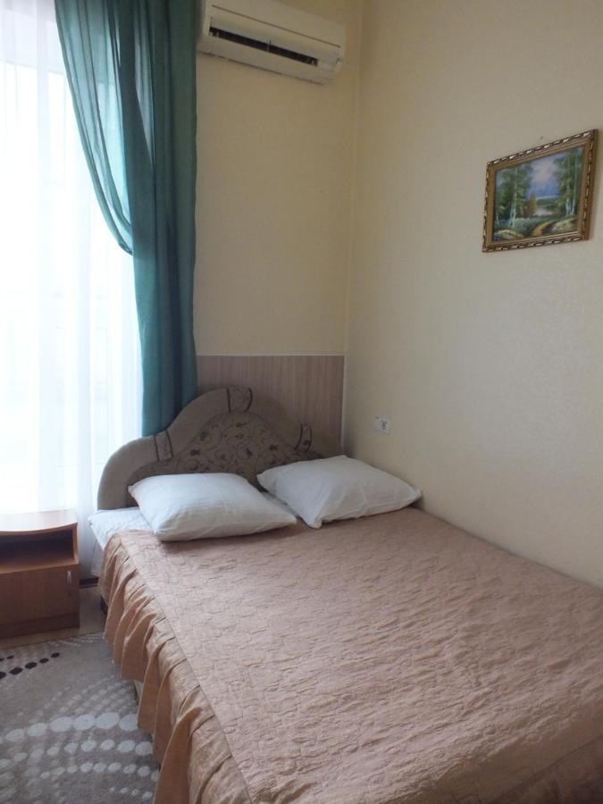 Vorontsovskiy Hotel Melitopolʼ 外观 照片