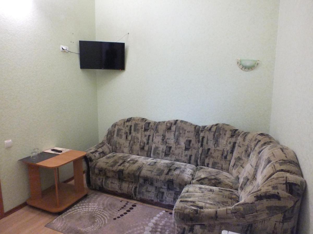 Vorontsovskiy Hotel Melitopolʼ 外观 照片